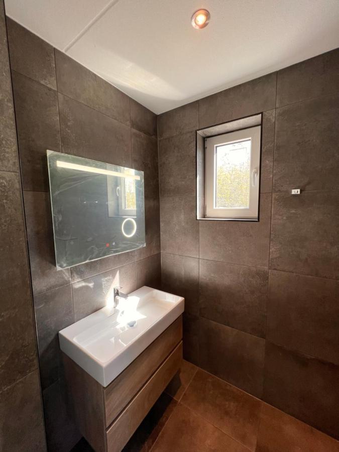 Luxe Villa Op Vakantiepark De Koorn-Aar Den Burg Kültér fotó
